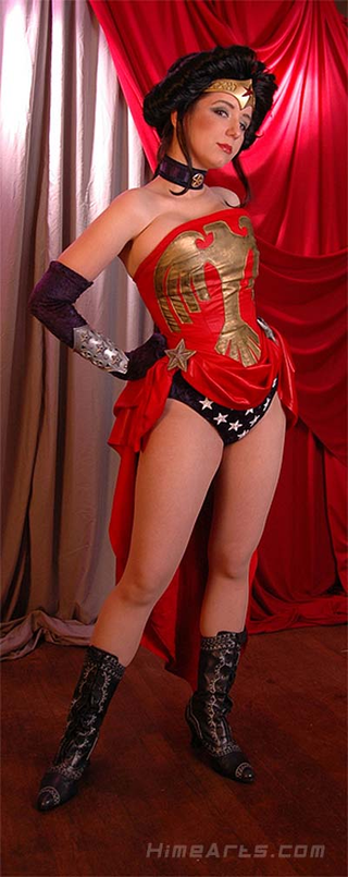 Illustration for article titled The Best Wonder Woman Cosplay on Earth
